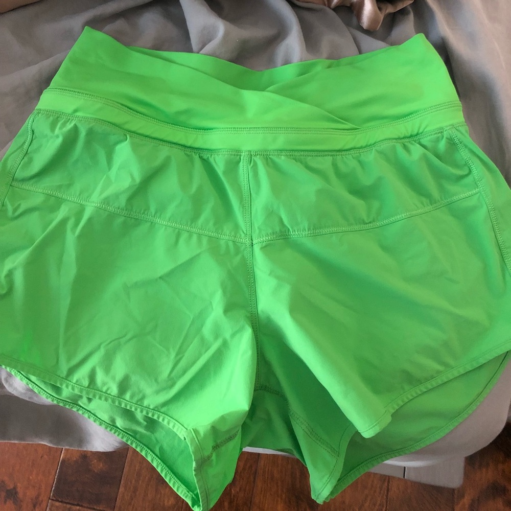 Lululemon pace setter shorts size 4